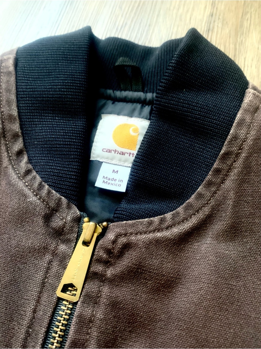 Carhartt Quilted Artic Canvas Vest Dark Brown V02 Distressed Men’s Medium USA - Picture 2 of 8
